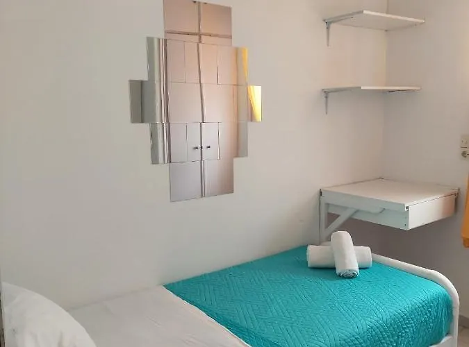 Seatincenter Πανσιόν 3*